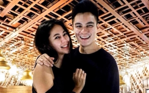 Jalani Pemotretan Prewedding, Kaki Baim Wong yang 'Hilang' Bikin Netter Penasaran