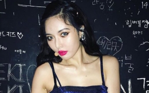 Pakai Baju Seksi dan Tato Dekat Dada Ngintip, HyunA Tuai Komentar Seperti Ini