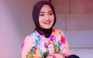 Sempat 'Menghilang' Syok Disindir Iis Dahlia-Ivan Gunawan, Fatin Shidqia Kembali Tampil Memukau