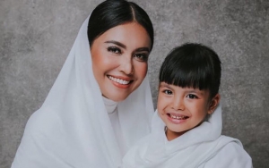 Denada Berjuang Temani Shakira yang Sakit Leukimia, Emilia Kabarkan Berita Duka