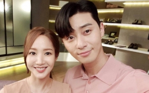 Park Seo Joon dan Park Min Young Bantah Rumor Kencan, Netter: Aku Hanya Percaya Dispatch