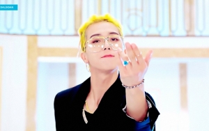 Tampil Ala Tentara Korea Utara di MV Solo Seungri, Gantengnya Mino Winner Disorot