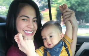 Sang Buah Hati Mulai Belajar Jalan, Kezia Karamoy 'Pancing' Pakai Ini