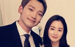 Tertangkap Kamera Jalan Berjauhan di Hong Kong, Rain dan Kim Tae Hee Dikasihani Netter