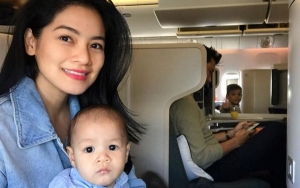 Gantian Urus Anak saat Pergi Liburan, Titi Kamal dan Suami Dianggap Patut Dicontoh