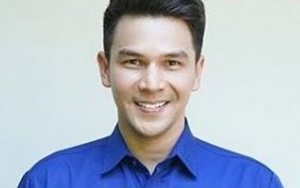 Jonathan Frizzy Tertarik Politik Gara-Gara Lucky Hakim