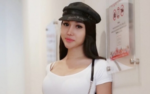 Beredar Foto Lucinta Luna Bersama Seorang Bayi, Ekspresi Wajah Syok Jadi Sorotan