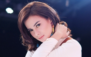 Tanpa 'Amunisi' yang Kuat, Astrid Tiar Tak Mau Terjun ke Dunia Politik
