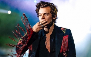 Satu Tahun Pacaran, Harry Styles Putus dengan Model Victoria's Secret