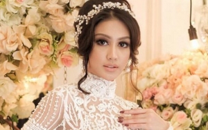 Penampilan Cantik dan Anggun Ariska Putri Pertiwi saat Wisuda, Netter Ributkan Hal Ini
