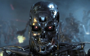Siap Rilis, Paramount Pictures Bagikan Poster Perdana 'Terminator'