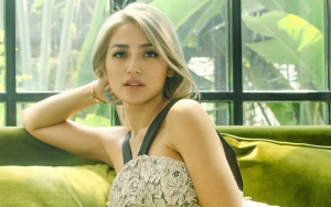 Foto Senyum Cerah Bareng El Barrack, Bagian Ini Jessica Iskandar Bikin Netter Salah Fokus