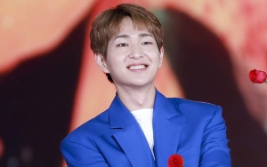 Kerap Sembunyikan Pergelangan Tangan, Netter Khawatirkan Onew