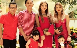 Nobar Film 'Si Doel The Movie', Keluarga Anang Hermansyah Sukses Dibikin Mewek