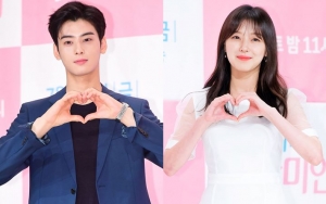 Bintangi 'My ID is Gangnam Beauty', Cha Eunwoo - Jo Woo Ri Dituding Pacaran
