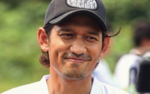 Ibnu Jamil Kepergok Main Panahan Bareng Cewek Mirip Syahrini, Siapa?