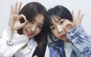 Unggah Foto 'Ciuman', Tae Yeon dan Yeri Jadi Sorotan