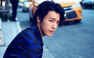Unggah Foto Ini, Donghae Ngegym Tengah Malam Bareng Kim Jong Kook