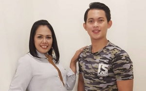 Irfan Sbaztian Kepergok Jalan Bareng Wanita Lain, Ini Tanggapan Ely Sugigi