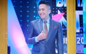 Unggah Foto 39 Tahun Lalu, Imutnya Irfan Hakim Kecil Dibilang Mirip Putra Bungsu