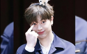 Gaya Keren Sungjae BTOB Tepis Rumor Kencan