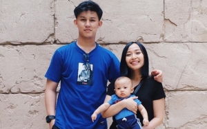 Masih Bayi, Putra Jevin Julian-Rini Wulandari Tunjukkan Bakat Bermusik