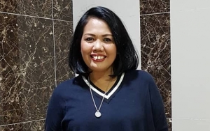 Pacar dan Mantan Kekasih Foto Bareng, Ely Sugigi Ingatkan Netizen UU Penghapusan Diskriminasi
