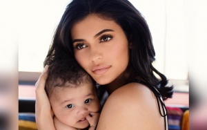 Makin Cantik, Putri Kylie Jenner Disebut Mirip Orang Asia