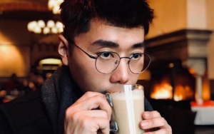 Beber Bukti, Fans Sebut Foto Roy Kiyoshi Pakai Perban di Wajah Hasil Editan
