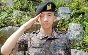 Sedang Jalani Wamil, Wooyoung Reunian dengan Changsung dan Junho di Foto Unyu Ini