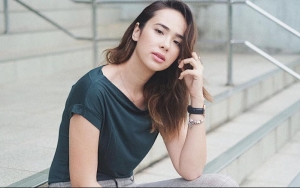 Berat Badan Naik, Pamela Bowie Dapat Komplain dari Produser