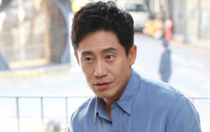 Ini Kesan-Kesan Shin Ha Kyun Usai Kerja Bareng Lee Kwang Soo dan D.O. EXO