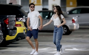 Makin Intim, Niall Horan dan Hailee Steinfeld Kepergok Ciuman