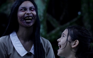 Banjir Cibiran Netter, Poster Film 'Asih' Dinilai Mirip dengan 'The Conjuring'