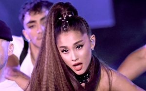 Ariana Grande Luncurkan Merchandise Khusus untuk Album 'Sweetener', Simak Detailnya Berikut