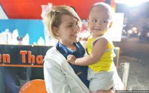 Kembali Tampil Lebih Feminim, Evelyn Nada Anjani Eks Aming Cantik Bak Barbie Hingga Bikin Pangling