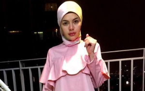 Dulu Pernah Jadi Santri, Nikita Mirzani Sekarang Diam-Diam Jadi Guru Ngaji