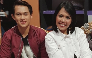 Diramal Soal Hubungannya dengan Irfan Sbaztian, Ely Sugigi Emosi Sampai Hampir Nangis