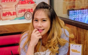 Siap-siap Dibikin Gemas, Buah Hati Cherly Juno Eks Cherry Belle Tampil Kece saat Berjemur
