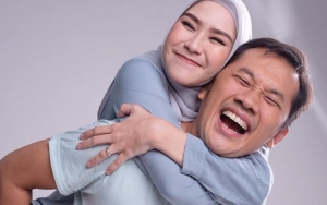 Kunjungi Suami di Lokasi Syuting, Pipi Tembam Putra Zaskia Adya Mecca Kembali Bikin Netter Gemas