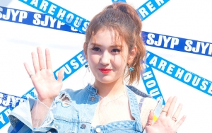 Pamer Pose Imut Usai Keluar dari JYP, Jeon Somi Kembali Disindir Soal Skandal Minum Alkohol
