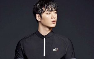 Seo Kang Joon Tampil Cupu di Foto Adegan 'The Third Charm'