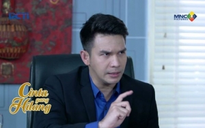 Punya Istri Cantik dan Tiga Anak Menggemaskan, Jonathan Frizzy Menikah Lagi di 'Cinta yang Hilang'