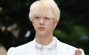 Dandan Nyentrik Ala Penyanyi Trot, Jin BTS Kena Hukuman Lagi?