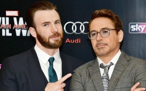 Beri Kenang-Kenangan, Robert Downey Hadiahkan Mobil 'Captain America' untuk Chris Evans