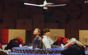 'STATION X 0' Akhirnya Rilis MV 'Young' Kolaborasi Baekhyun dan Loco