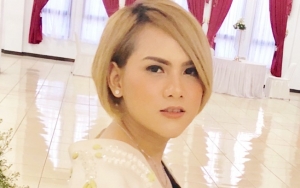Evelyn Eks Istri Aming Dandan Cantik dengan Gaya Rambut Bob, Netter Kaget Saat Dengar 'Suaranya'
