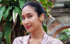 Betah Dalam Perut Selama 42 Minggu, Happy Salma Akhirnya Melahirkan Anak Kedua