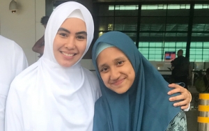 Panggil Kartika Putri 'Bunda' dan Puji Murah Senyum, Kecantikan Putri Habib Usman Bikin Kagum