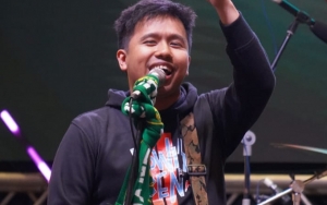 Pamer Teman Nongkrong, Unggahan Joshua Suherman Ini Malah Bikin Warganet Kesal